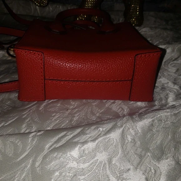 Michael Kors Mercer es Crossbody